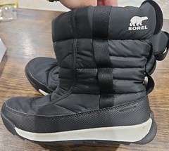 Sorel Whitney Puffy Quilted Waterproof Winter Boot Black Youth Size 7 EUC