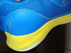 UNDER ARMOUR Youth Stephen Curry 3Z7 Basketball Royal Blue & Yellow Shoe: 6.5 Y