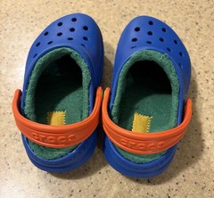 Classic Lined Crocs Toddler Size C8 Blue Bolt Green Orange