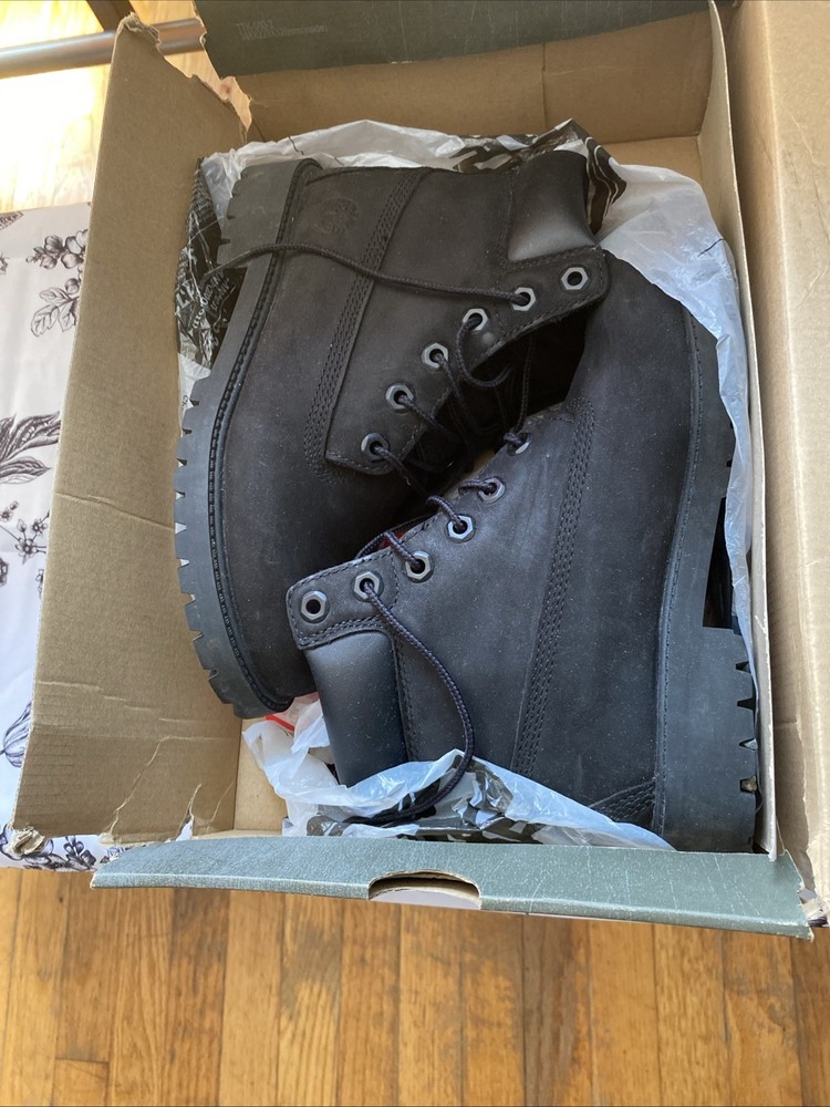 Black Timberland Boots