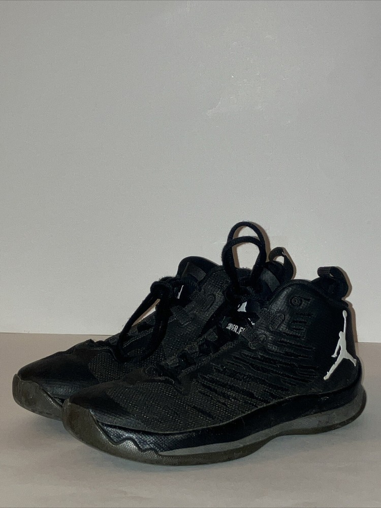 Nike Jordan Super Fly 5 US Size 6.5y Basketball shoe Comfortable shoe 324