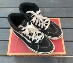 Vans Fillmore High Top Size US 2.0 /EU 32.5 Kids Black And White