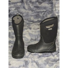 Bogs Classic High HA Waterproof Insulated Boots Youth Size 4 Black