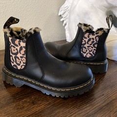 Dr Martens Kids 2976 Leonore Y Boots Black Romario/Smoother Finish Leopard 1 Y