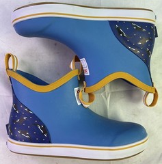 Xtratuf Kid’s Ankle Deck Boots-Light Blue/Whale Pattern-Size: 3