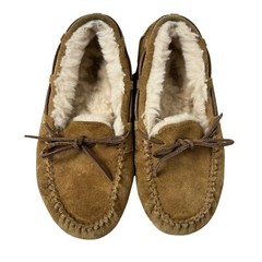 UGG Dakota Slip On Shearling Moccasin Chestnut Slippers Unisex Big Kids Size 3