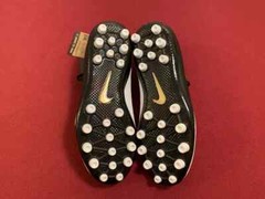 Nike Jr. Phantom Luna II Academy AG Soccer Cleats White FJ2605-100 Size 6Y NEW