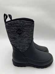 kids‘ Muck Boot Company Element boots in black and heathered jersey Size 4