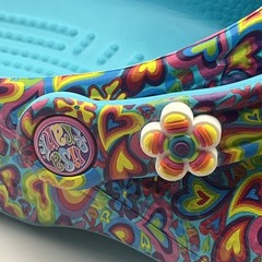 Crocs X Lisa Frank Limited Edition Clogs W/Jibbitz Youth Sz 3 (J3) Womens 5 Aqua