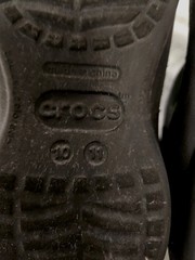 CROCS kid’s ATHENS Flip Flops Sandals Sz C 10 11