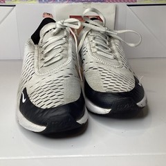 Nike Air Max 270 GS Running Shoes Size 5.5 youth Boys or Girls White 943346-005