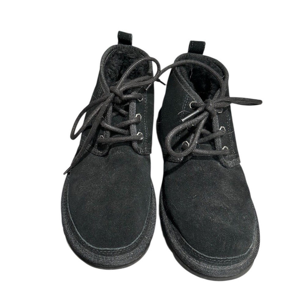 Ugg Nuemel II black Boots Kids Size 6