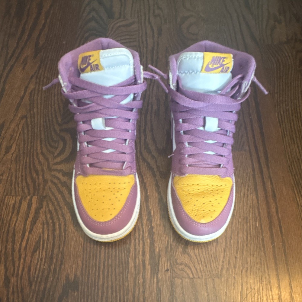 Nike Air Jordan 1 Mid (GS) High Top Leather Purple/Yellow/White 3.5Y 575441-706