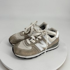 New Balance 574 Classic Sneakers Kids 12 Grey Suede Mesh Low Top Streetwear