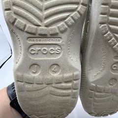 Crocs Classic Clogs Cream Off White Junior 4 Slip On Sport Mode
