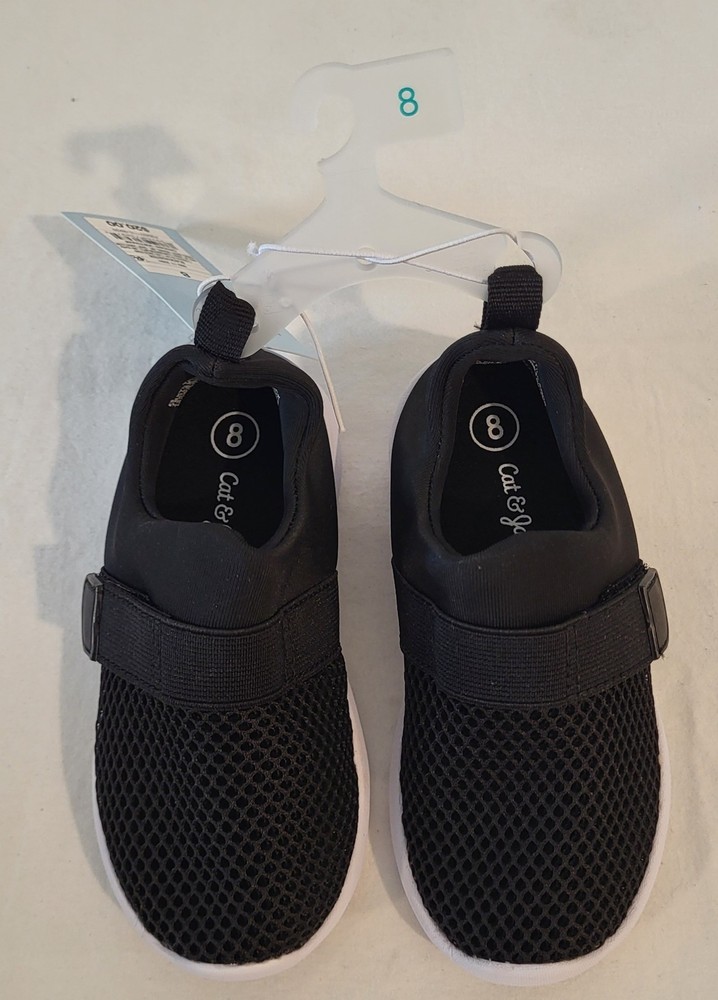 Cat & Jack black water Austen sneakers Size 8