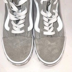 Vans Off The Wall Sneakers Juniors Sz 5 Gray with White Mid Sole & Silver Stripe