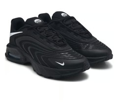 Nike Air Max Fire – Size 5.5Y/7W