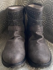 MUDD GIRLS Size 4 Grey Motorcycle Style Ankle Boots MDRAMIGREY NEW IN BOX