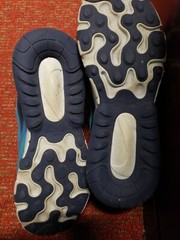 Nike Blue On Navy Air 270 React 5.5 Youth Used Shoes