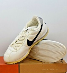NIKE CLASSIC CORTEZ BASIC (GS) SNEAKERS WHITE/BLUE KIDS SIZE 5.5Y (302597 141)