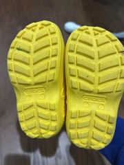 Crocs Handle It Yellow Waterproof Pull-On Rain Boots Kids US 6 Rubber