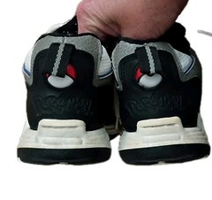 Vintage Kids Pokemon Lace Up Sneakers Size 3 Legendary Birds 2001