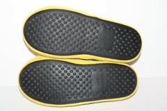 Forever Collectibles University of Oregon Slippers, Green/Yellow, Youth L- 5/6