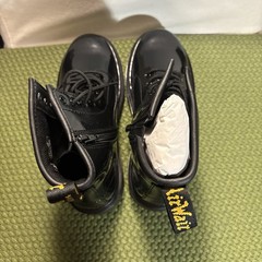 Dr. Martens 1460 J Size W3 M2 EU 33 Shiny Black Lace & Zip Boots NIB