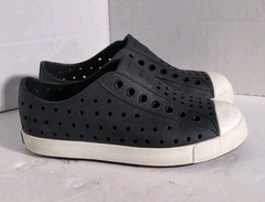 Native Shoes Jefferson Child Black Shell White Toe Sneakers Little Kid 13