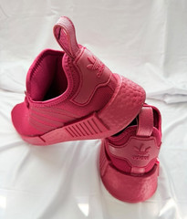 Adidas Originals NMD R1 HP9862 Pink Women’s Size 6.5 Shoes Pre-Owned