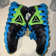 Sneakers Reebok Zig Techs Worn Once! Size 7 Youth No Longer Made! Clean Clean!