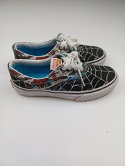 KIDS VANS ERA X Marvel Comics Spiderman Shoes Size 3.5 Limited Edition 2013