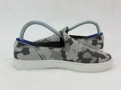 Kids Rothy’s Gray Camo Slip On Flat Sneaker Shoes Little Kids Size K4 4