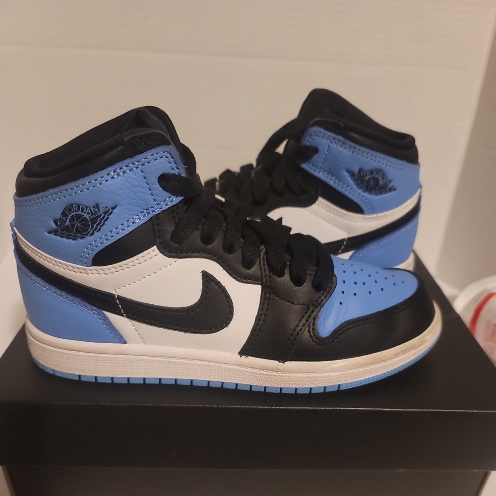 Air Jordan 1 UNC Toe Retro High OG Size 13.5c PS Kids Sneakers Blue FD1412-400