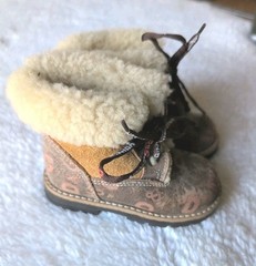 DOLCE & GABBANA DG Logo Shearling Brown Boots Sz 20 EU Sz 5 US Toddlers Kids