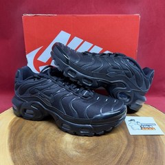 Nike Air Max Plus Triple Black All Black CD0609-001 Mismatch Size 4YL/5YR