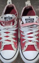 Converse All Star~Classic Low Top Double Tongue w/ Stars Sneakers Girls Size 4