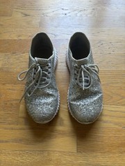 Weissman Dancewear Sparkle Pop Dance Shoes Size 5AM Silver Hip Hop Sneakers