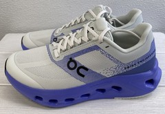 On Cloudsurfer Youth Grade School Size 3.5 Sailor/Iceberg Mesh Running Sneakers