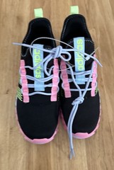 New Kids‘ Adidas Kaptir Flow 3.0 Sneaker – Black/Blue/Pink/Green – Size 6
