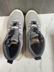 On Cloudhero Mid Waterproof Silver/Seedling Unisex Kids US 4 EU 36 Sneakers