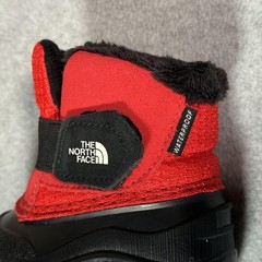 The North Face Alpenglow II Boots Toddler Size 4 Waterproof Fiery Red Black
