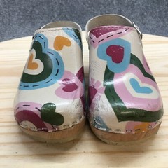 Cape Clogs Youth 3 White Pink Heart Slingback Round Toe Slip On Casual Comfort