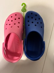 Crocs Classic Clogs US M4/W6 Bright Pink Blue Round Toe Slingback Shoes Kids Men