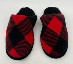 Thereabouts Black and Red Buffalo Plaid Slip On Slippers Kids Size S-M (11-1)