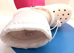 Crocs Kid’s clasic lined neo puff Boot color White Size 4M