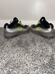 Nike Air Max Axis GS big kids Running Shoes AH5222 012 Size 5.5 Youth