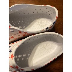 Native (2) Star Printed Jefferson Shoes