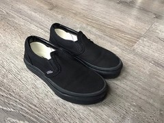 Vans Kids Size 11 Black Classic Slip On Shoes Youth Sneakers Casual 500714